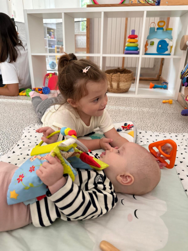 cc5e8734-52f4-4d44-b784-eeb2901dd613