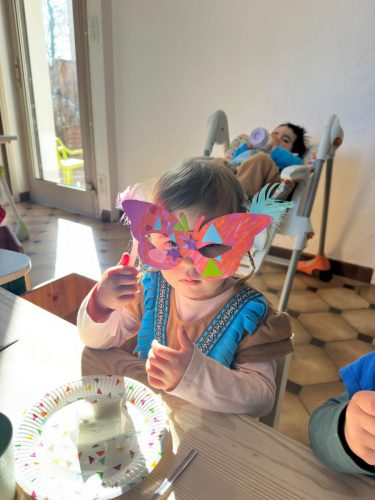 e095628b-8344-4f0f-8678-ee9b9b965d66